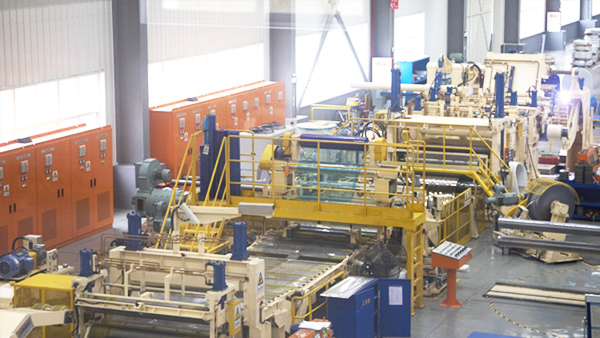 Metalworking conveyor belt application